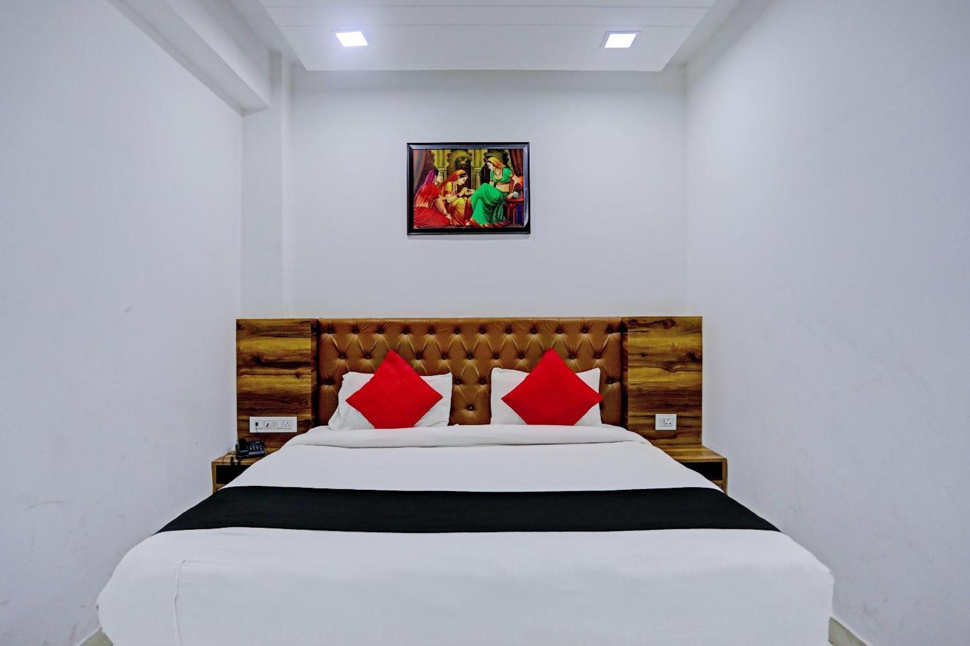 Hotel O Zion New Delhi Bagian luar foto